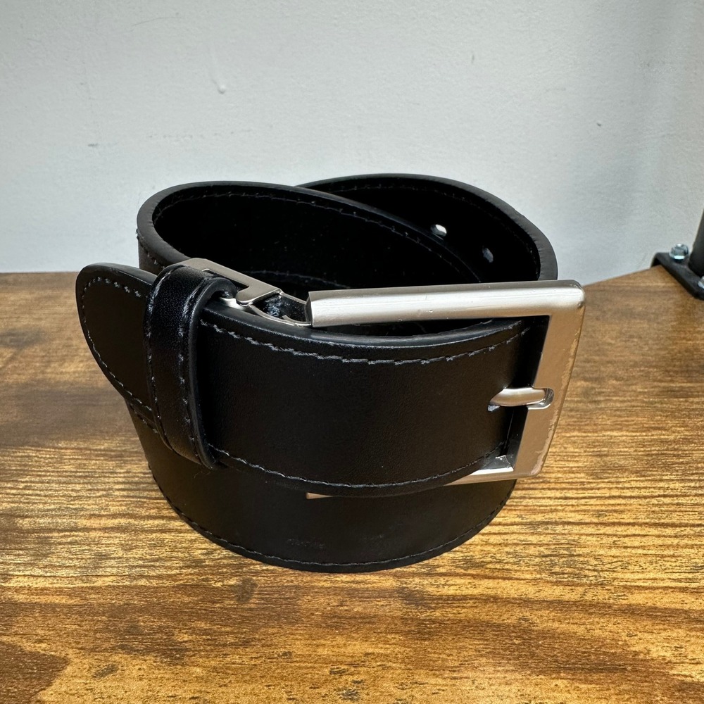 Oobe Mens Black Genuine‎ Leather Belt Brushed Silver Buckle CF01710 Size Small